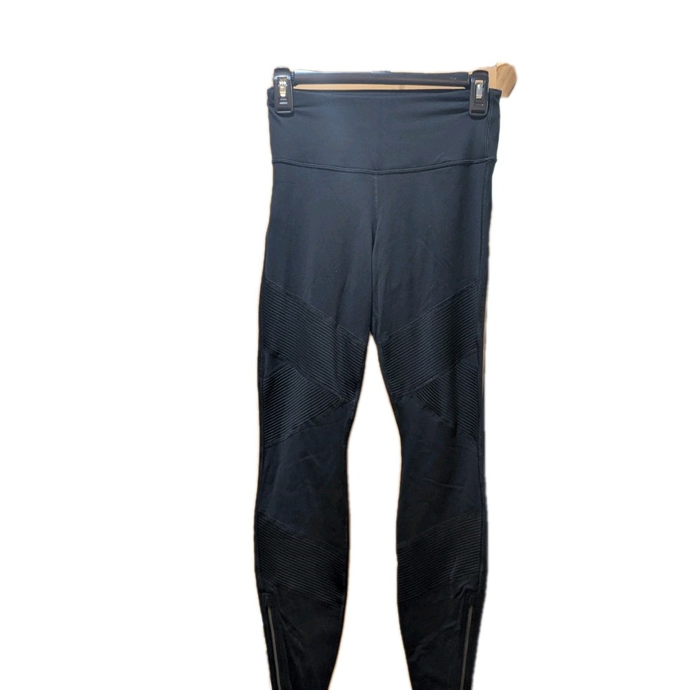 Athleta Black Sophia Street Tight Motto Leggings Mid Rise Ankle Zip Size XS‎